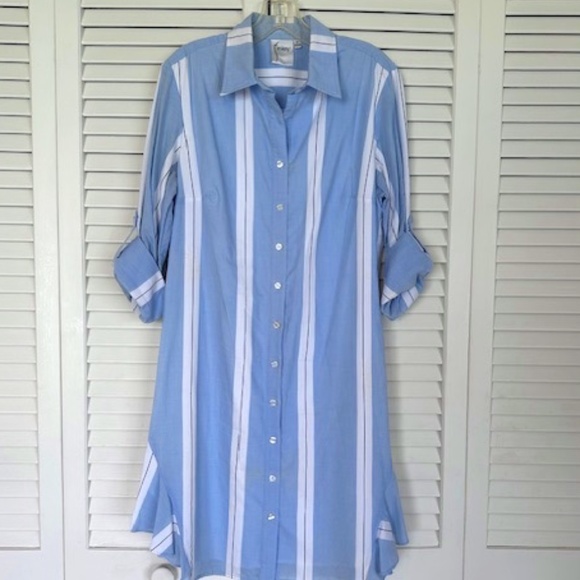 FINLEY Dresses & Skirts - Finley Light Blue and White Striped Long Sleeve Dress